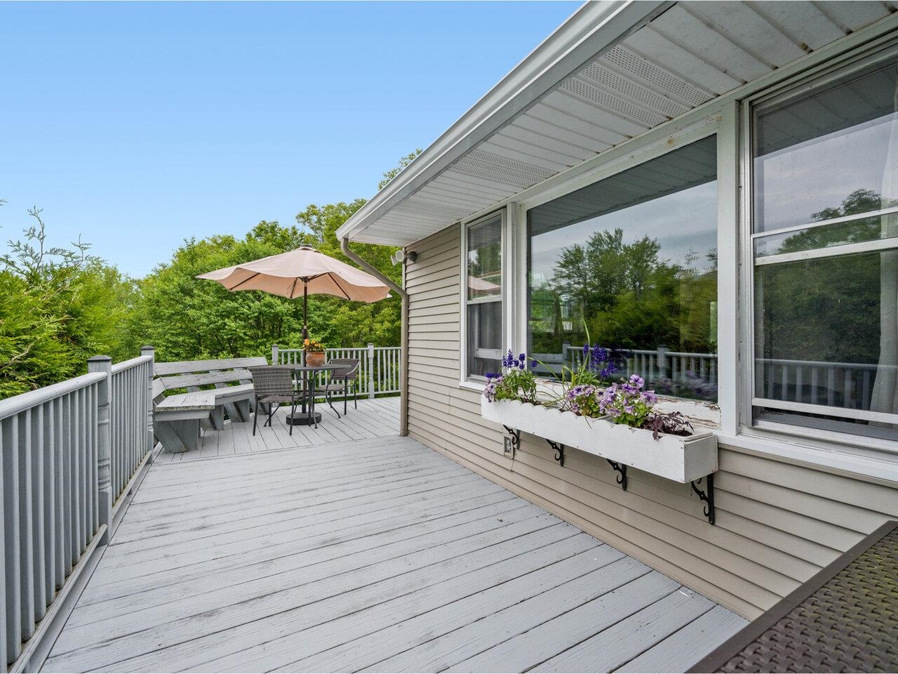 89 Carlson Road Worcester, VT 05682 - Photo 11 of 60