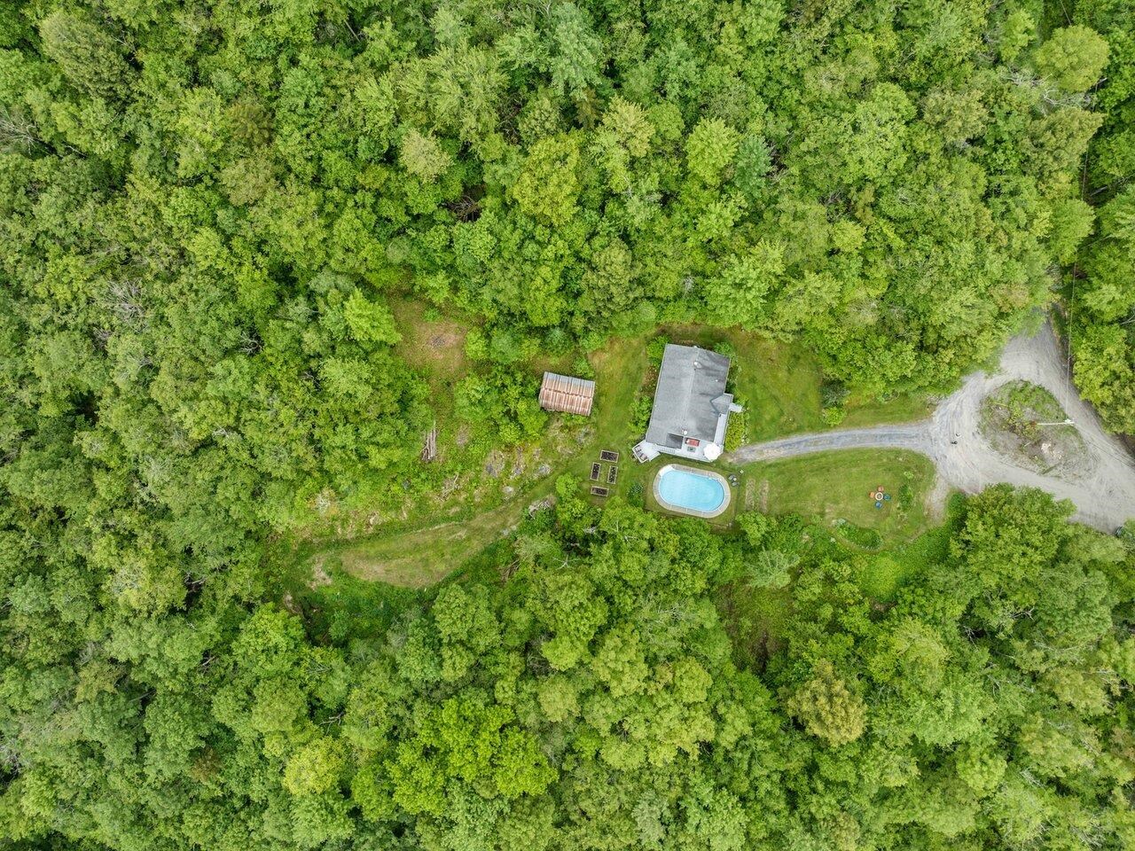 89 Carlson Road Worcester, VT 05682 - Photo 13 of 60