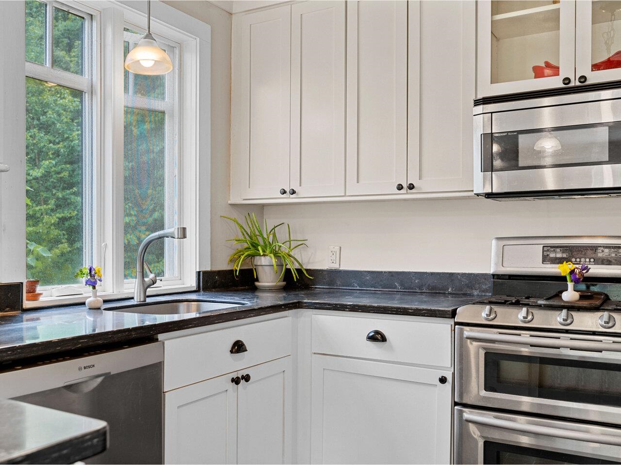 89 Carlson Road Worcester, VT 05682 - Photo 19 of 60