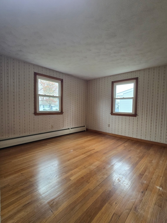 95 Herrman Street West Springfield, MA 01089 - Photo 13 of 22