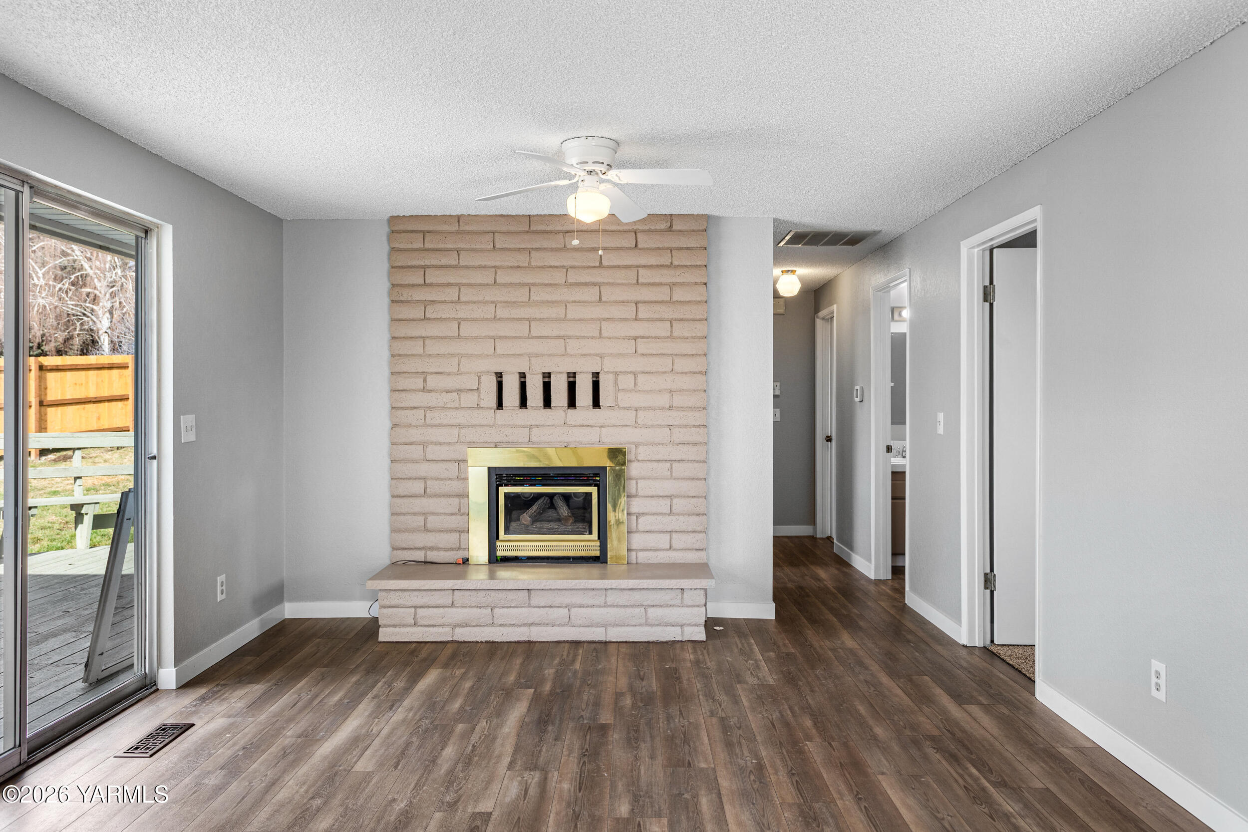 8801 West Alpine Court Yakima, WA 98908 - Photo 9 of 25 8801 Alpine Ct