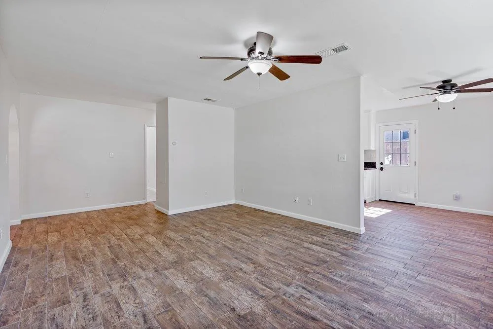 8217 Sunset Road Lakeside, CA 92040 - Photo 6 of 26 Gallery Image 6
