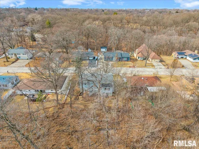 $199,900 | 316 Rainbow Drive, Creve Coeur, IL 61610