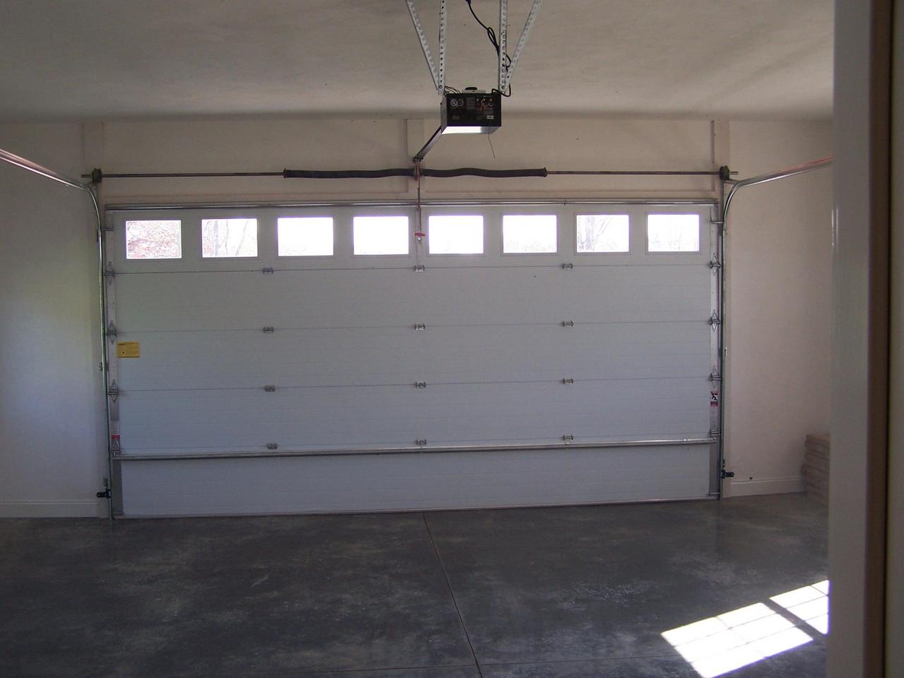 32 Huff Road Fincastle, VA 24090 - Photo 7 of 9 Garage