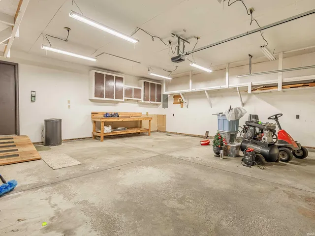 $230,000 | 314 Greenwood Trail, Ossian, IN 46777