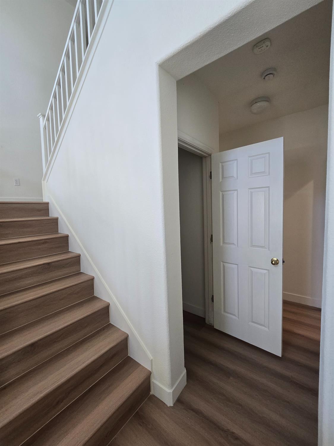 10554 Rudder Way Stockton, CA 95209 - Photo 38 of 40 Gallery Image 38