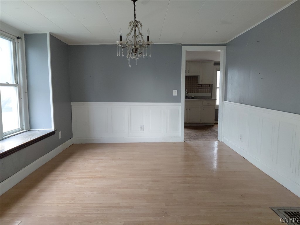 5 Howard Street Auburn, NY 13021 - Photo 16 of 49