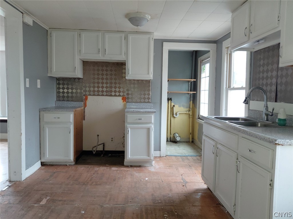 5 Howard Street Auburn, NY 13021 - Photo 18 of 49