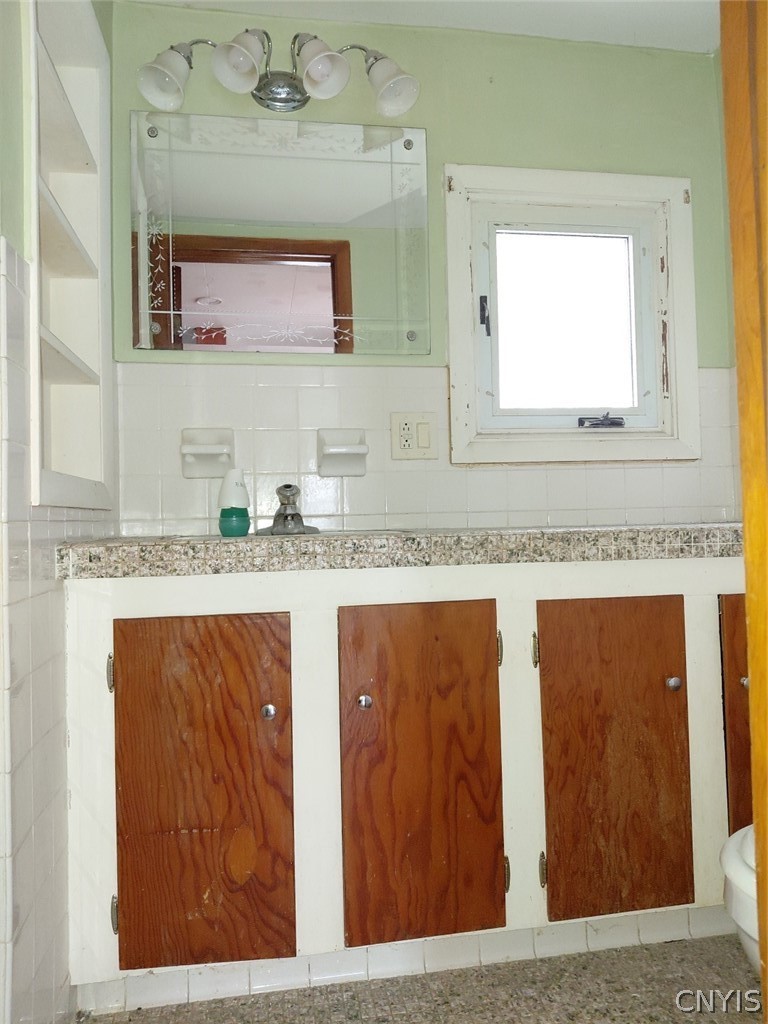 5 Howard Street Auburn, NY 13021 - Photo 30 of 49