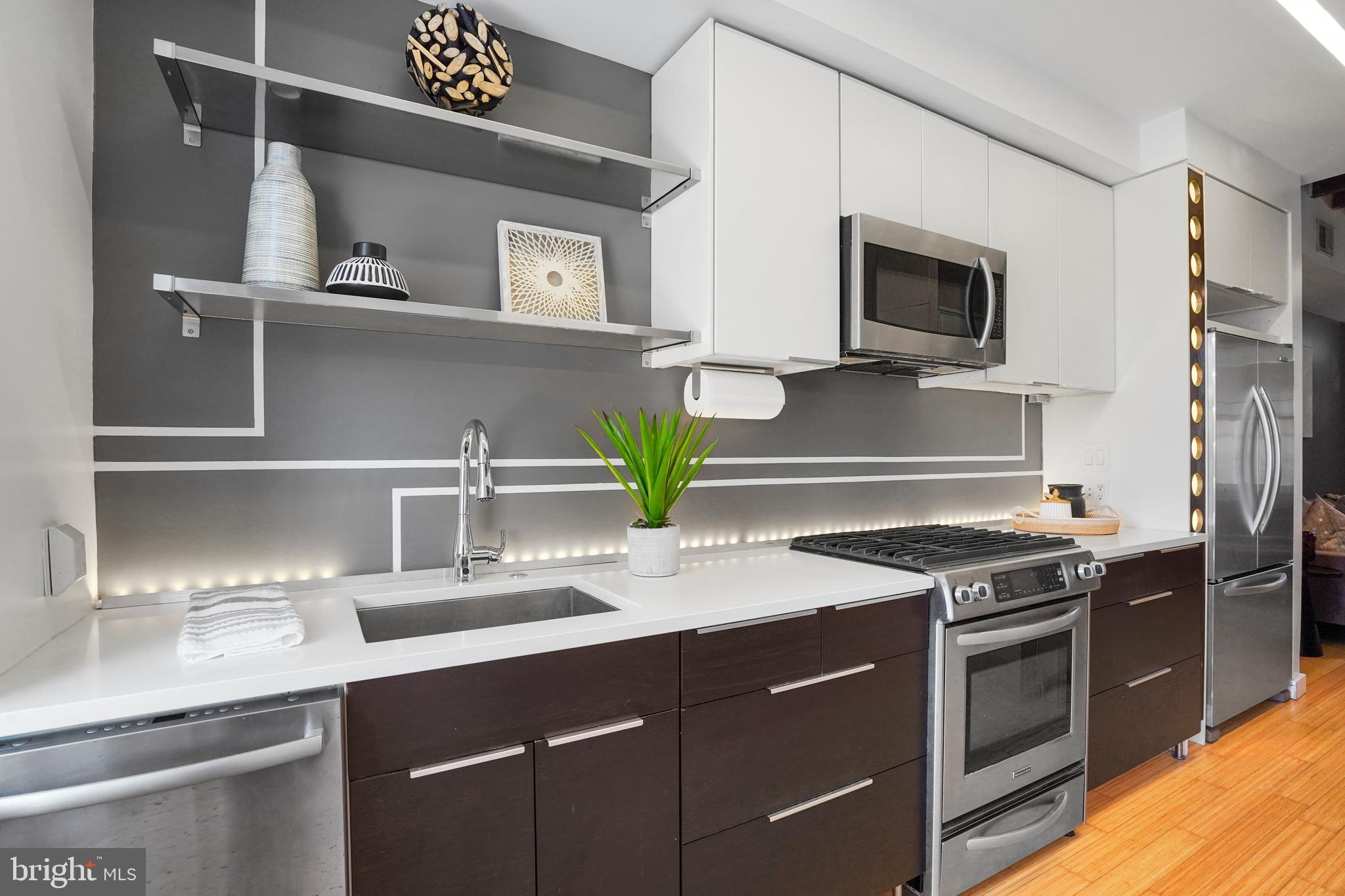 27 16th Street Northeast Washington, DC 20002 - Photo 11 of 37