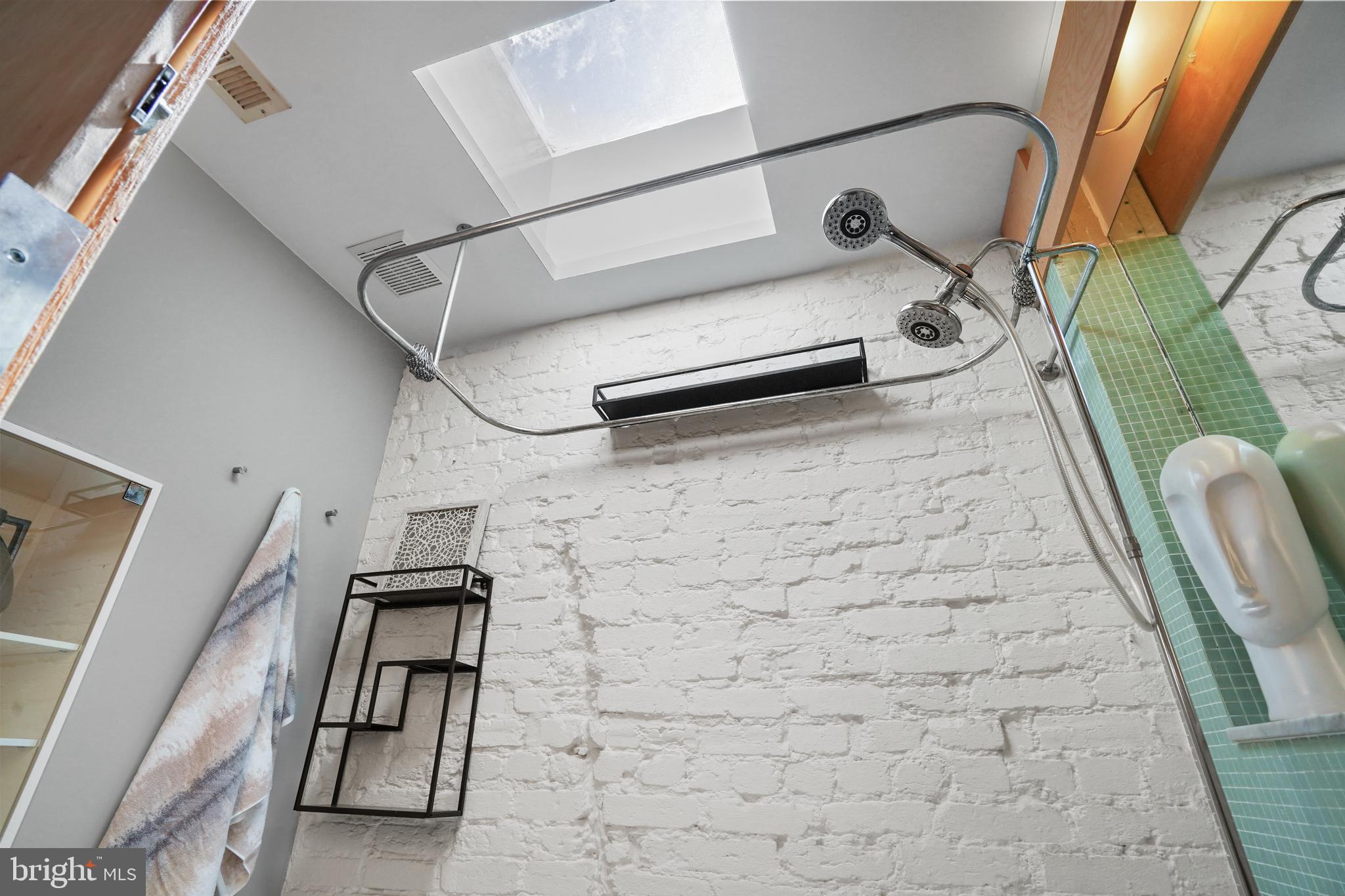 27 16th Street Northeast Washington, DC 20002 - Photo 29 of 37