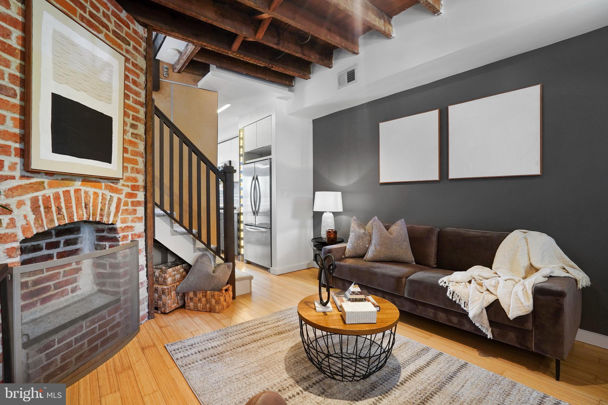 27 16th Street Northeast Washington, DC 20002 - Photo 4 of 37