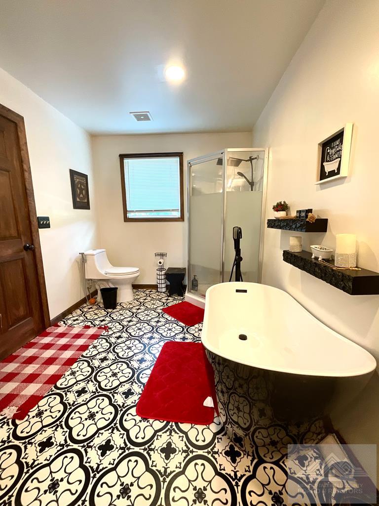 384 Pinoak Road Lashmeet, WV 24733 - Photo 18 of 28 Gallery Image 18