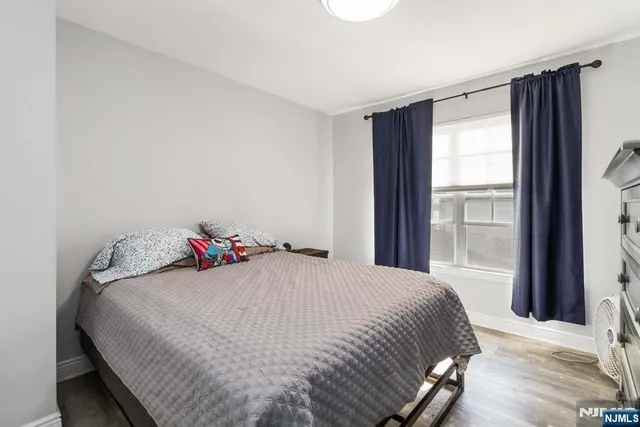 $449,000 | 68 Mountainside Drive, Pompton Lakes, NJ 07442