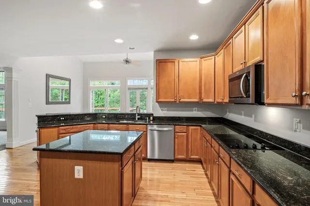 $800,000 | 12912 Bay Hill Drive, Beltsville, MD 20705