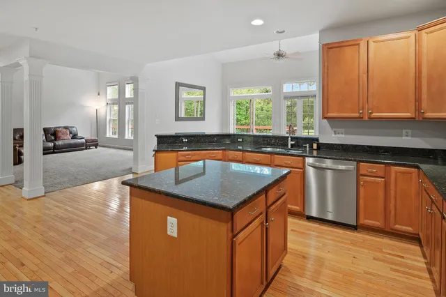 $800,000 | 12912 Bay Hill Drive, Beltsville, MD 20705