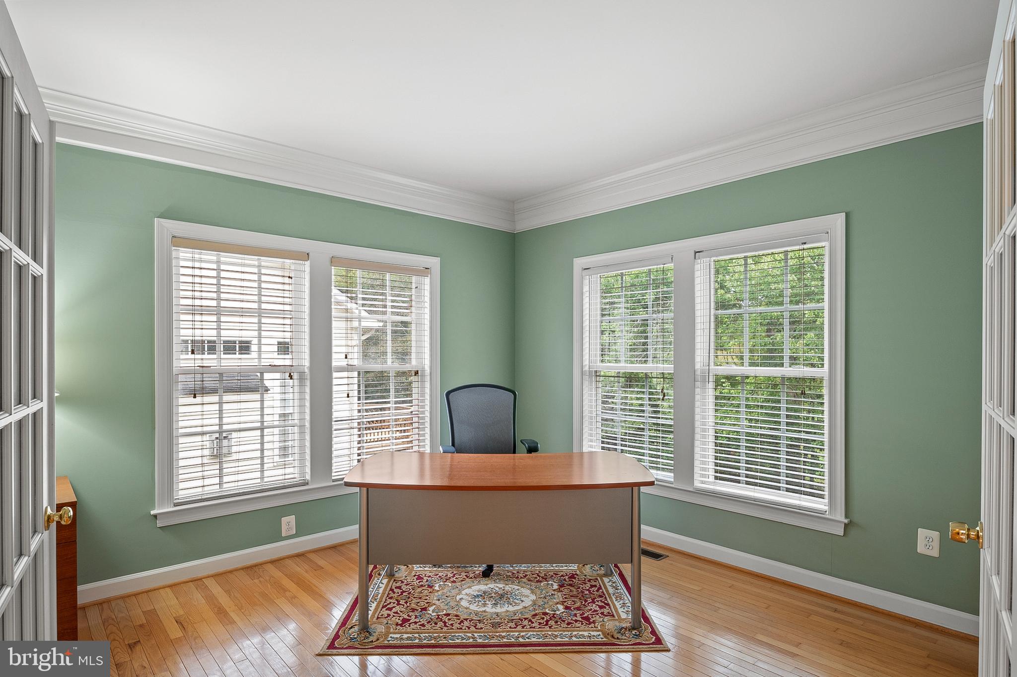 12912 Bay Hill Drive Beltsville, MD 20705 - Photo 23 of 60 a living room with furniture and a window
