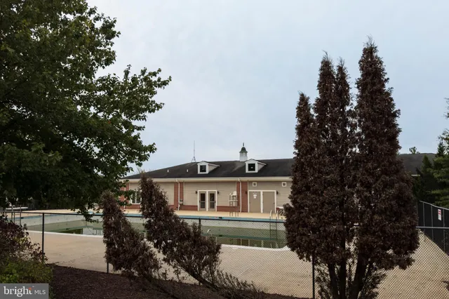 $800,000 | 12912 Bay Hill Drive, Beltsville, MD 20705