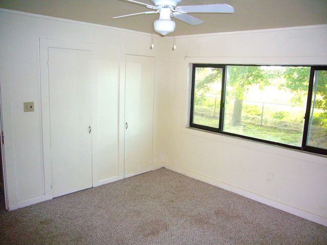 5175 Hopson Road Anderson, CA 96007 - Photo 8 of 10 bedroom