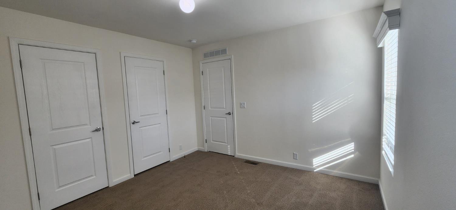 350 Pleasant Valley Road, Unit 56 Diamond Springs, CA 95619 - Photo 11 of 15 a view of an empty room