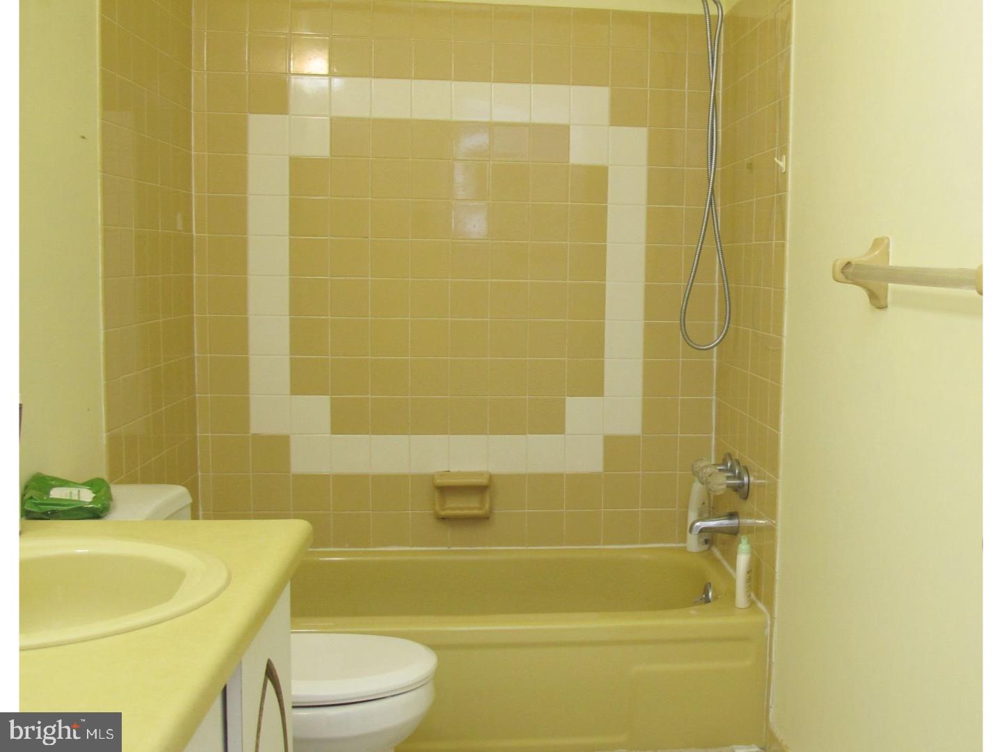 250 Sandringham Road Cherry Hill, NJ 08003 - Photo 20 of 25 Bathroom