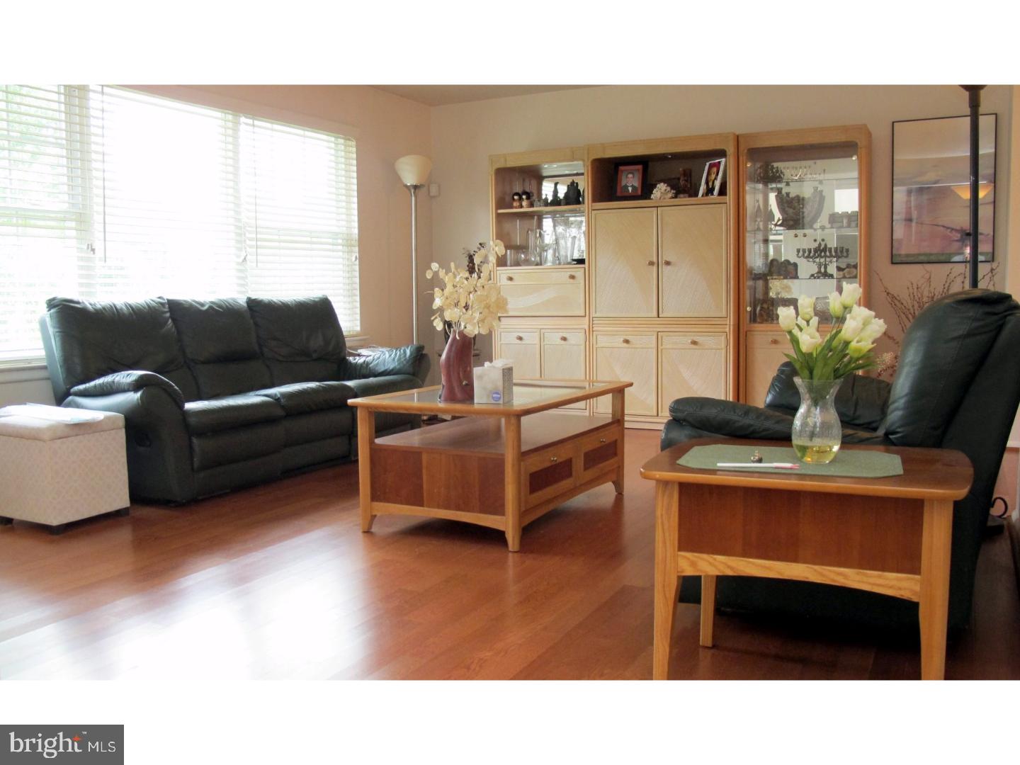250 Sandringham Road Cherry Hill, NJ 08003 - Photo 6 of 25 Living Room