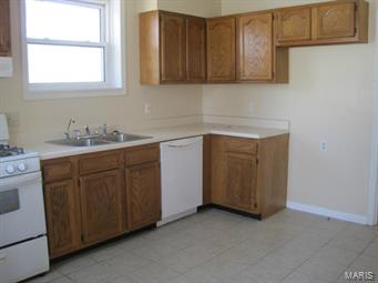6403 Weber Road St. Louis, MO 63123 - Photo 2 of 42 Gallery Image 2
