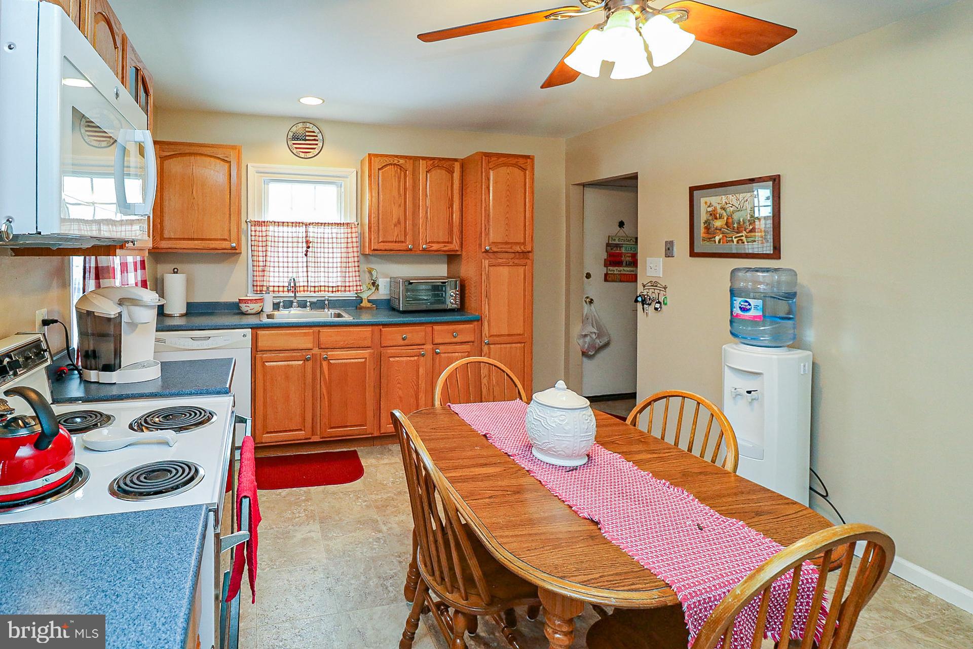 9 Ridgley Street Mount Holly, NJ 08060 - Photo 11 of 29 Gallery Image 11