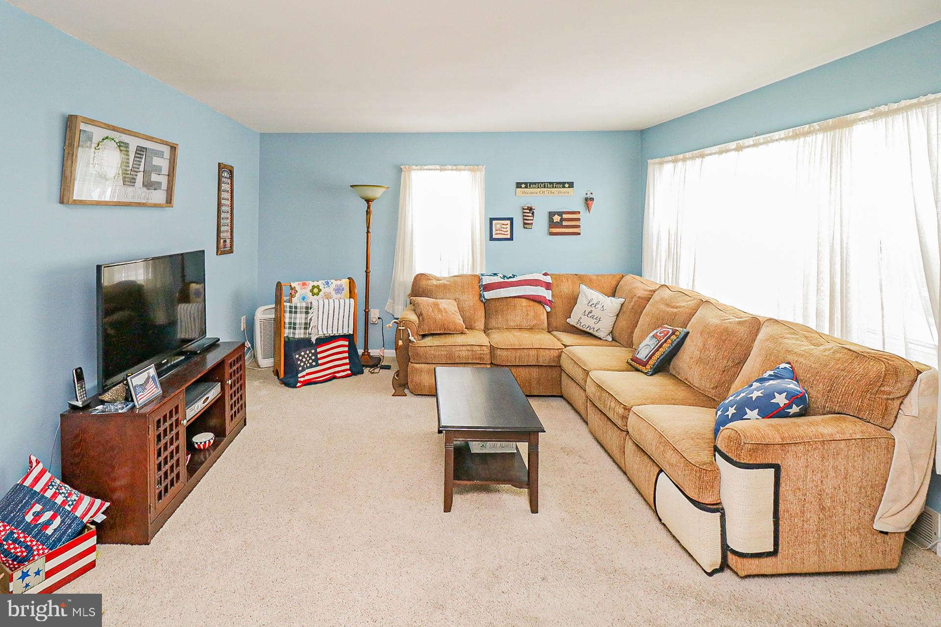 9 Ridgley Street Mount Holly, NJ 08060 - Photo 3 of 29 Gallery Image 3