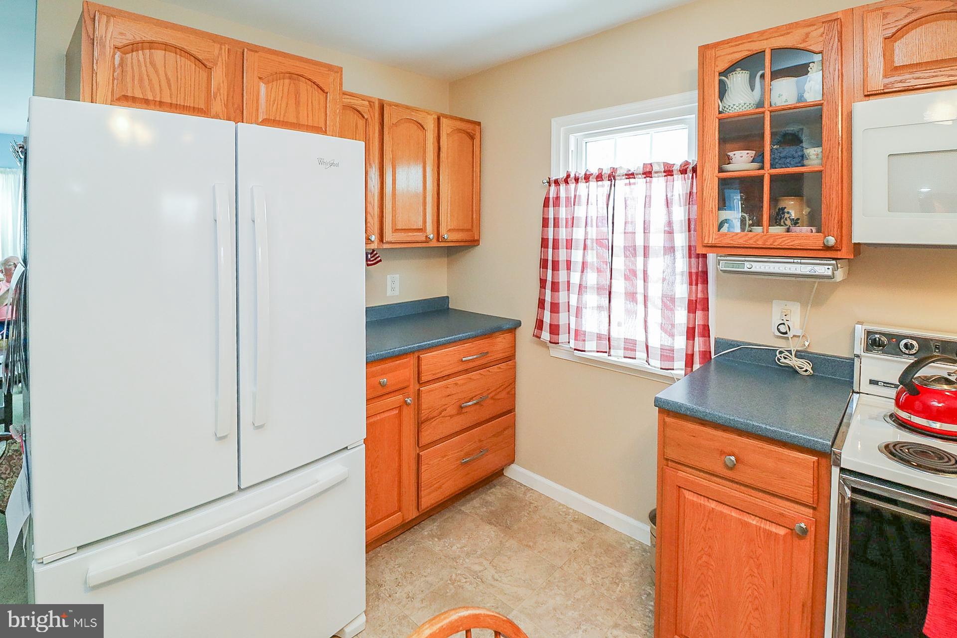 9 Ridgley Street Mount Holly, NJ 08060 - Photo 7 of 29 Gallery Image 7
