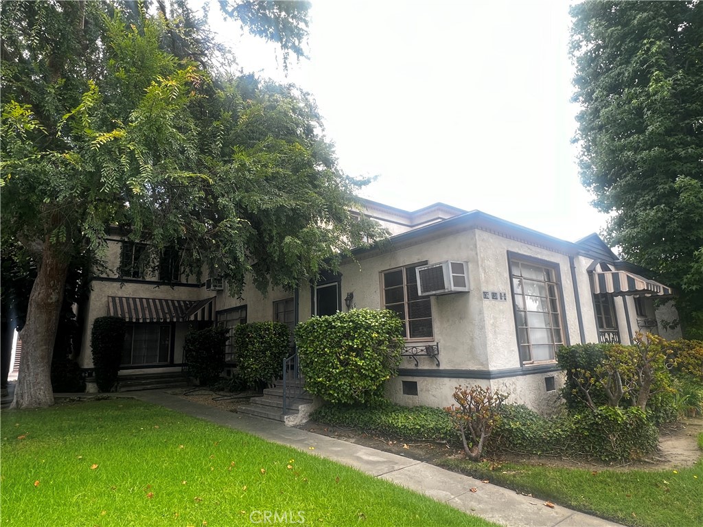 136 N Pass Burbank, CA 91505 - Photo 1 of 1