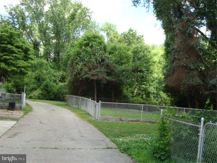 1032 South Lynbrook Road Collingdale, PA 19023 - Photo 14 of 22