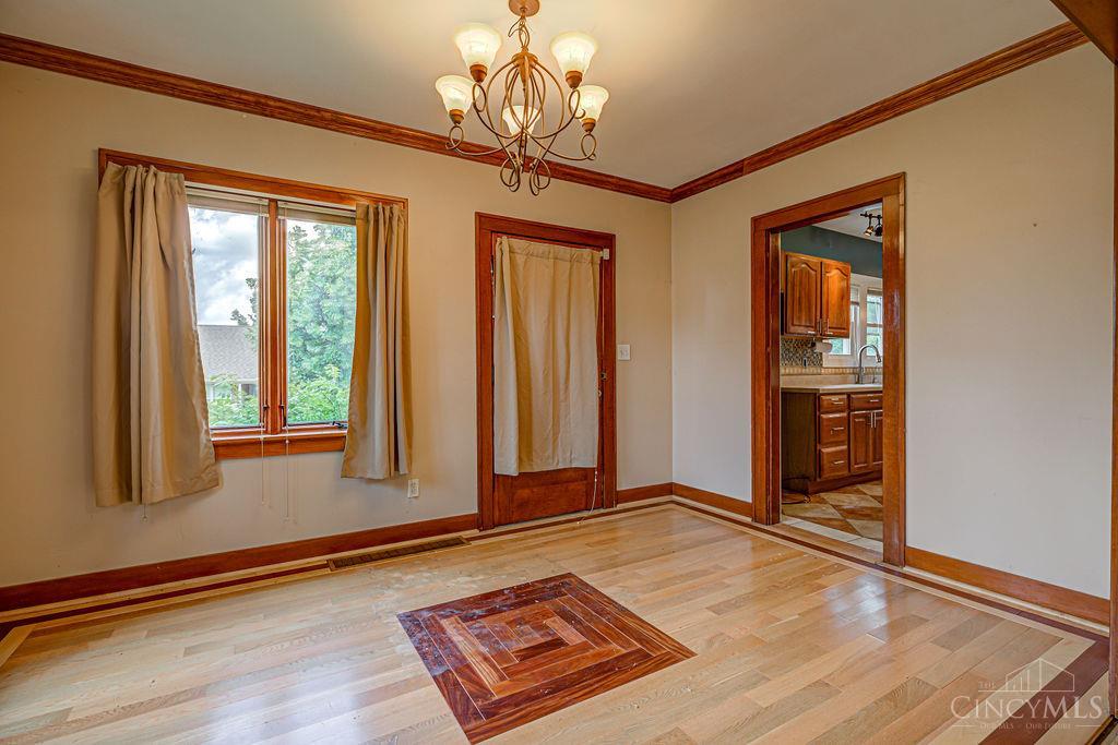 5070 Winton Road Fairfield, OH 45014 - Photo 3 of 33