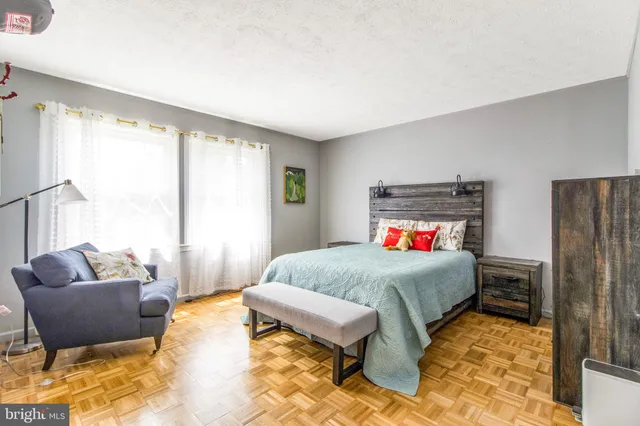 $575,000 | 109 Sussex Street, Fredericksburg, VA 22405