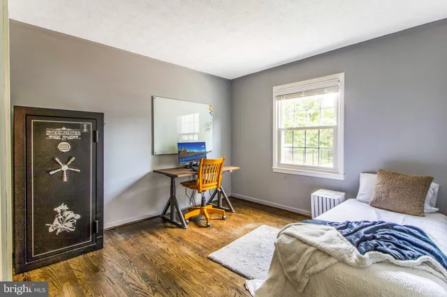 $575,000 | 109 Sussex Street, Fredericksburg, VA 22405