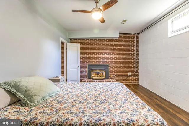 $575,000 | 109 Sussex Street, Fredericksburg, VA 22405