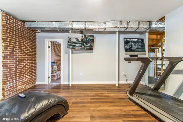 $575,000 | 109 Sussex Street, Fredericksburg, VA 22405