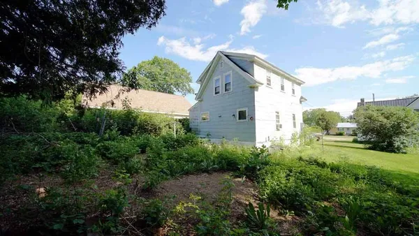 $109,500 | 64 Pearce Avenue, Houlton, ME 04730