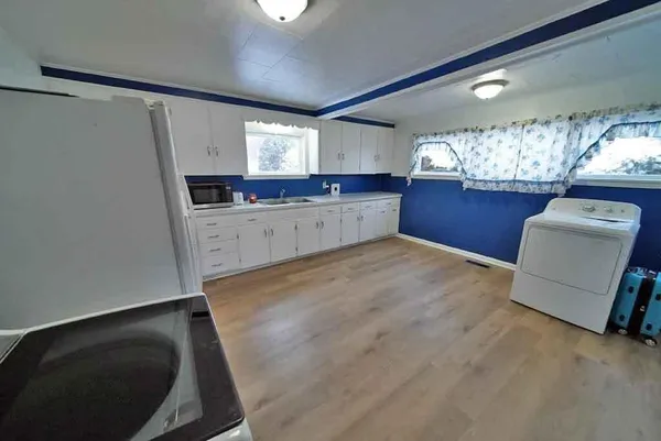 $109,500 | 64 Pearce Avenue, Houlton, ME 04730