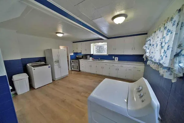 $109,500 | 64 Pearce Avenue, Houlton, ME 04730