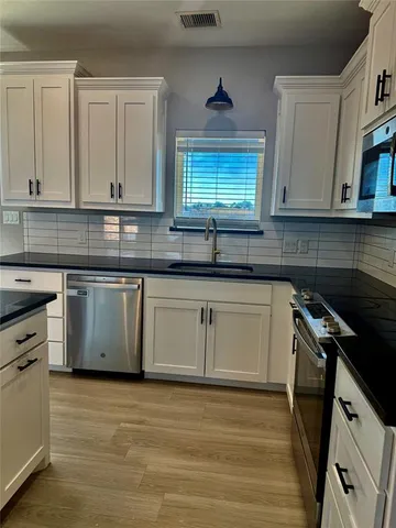 $2,500 | 142 County Road, Unit 2630, Decatur, TX 76234