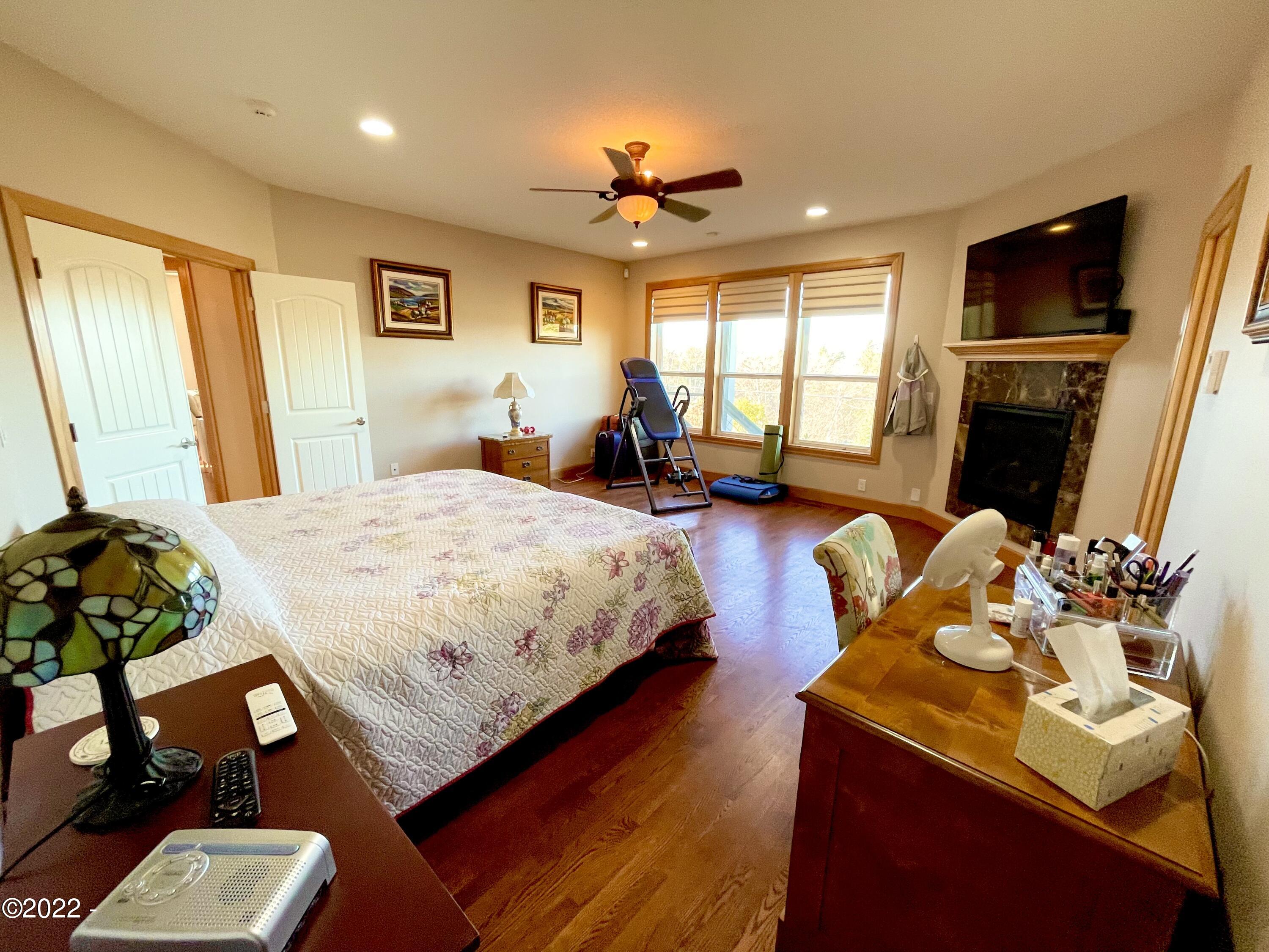 34775 Lahaina Loop Road Pacific City, OR 97135 - Photo 12 of 45 Master Suite on Main