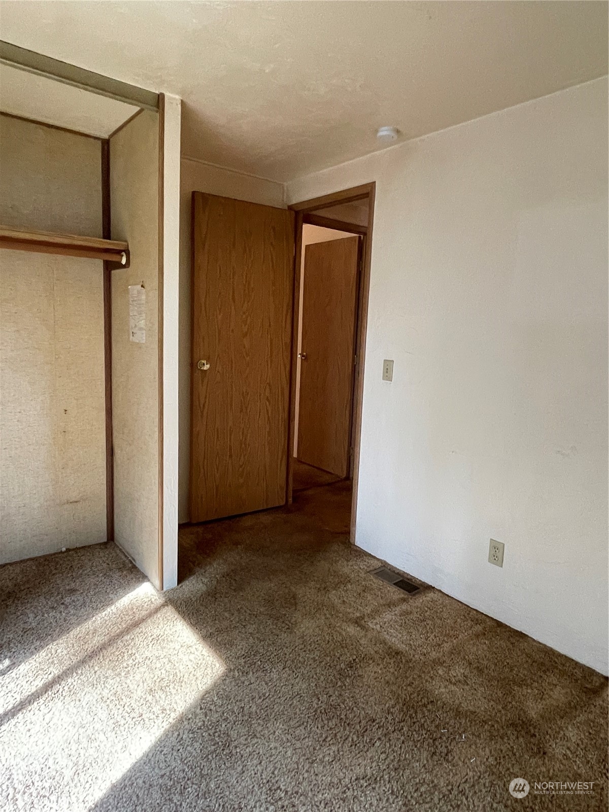 1630 East Rasor Road Belfair, WA 98528 - Photo 33 of 40 Gallery Image 33