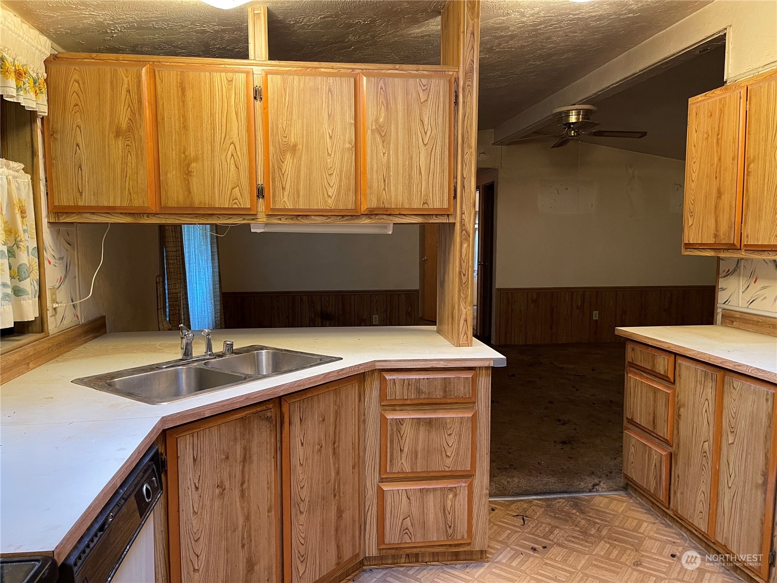 1630 East Rasor Road Belfair, WA 98528 - Photo 4 of 40 Gallery Image 4