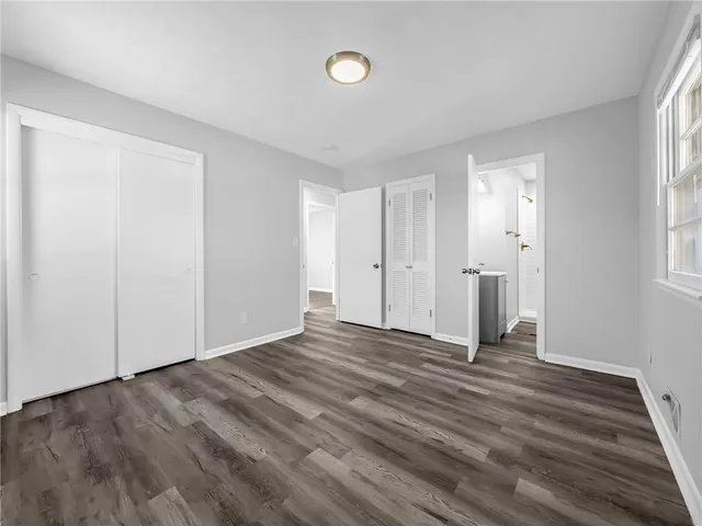 $235,000 | 700 East Gudgell Avenue, Independence, MO 64055