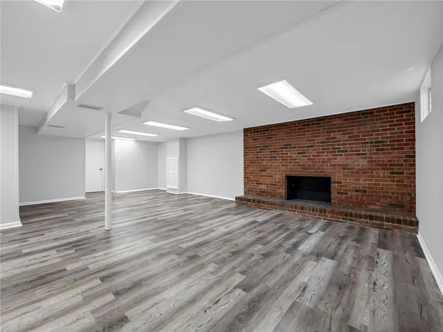 $235,000 | 700 East Gudgell Avenue, Independence, MO 64055