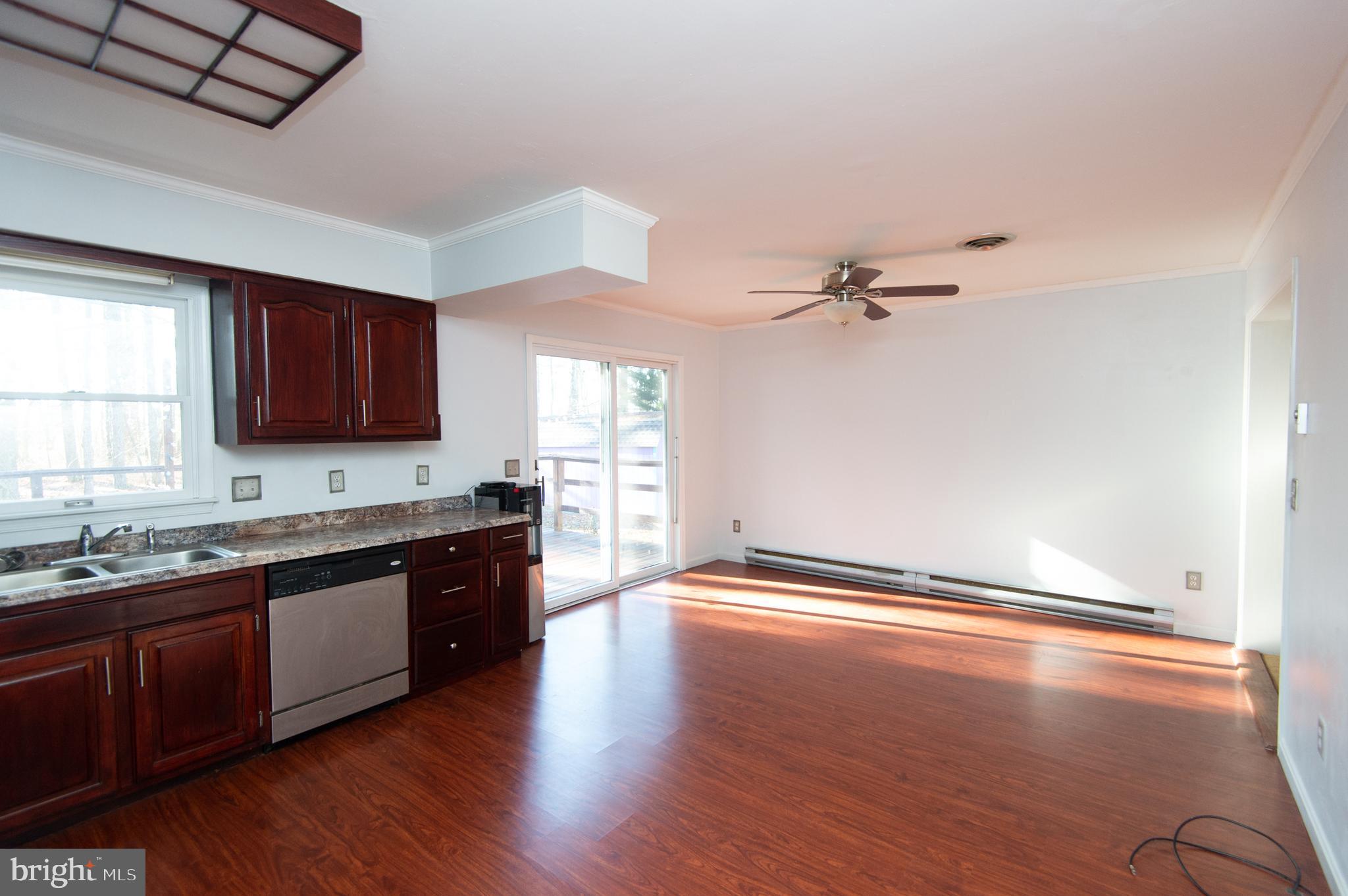 5600 Sandy Hill Road Quantico, MD 21856 - Photo 3 of 27 kitchen/dining area