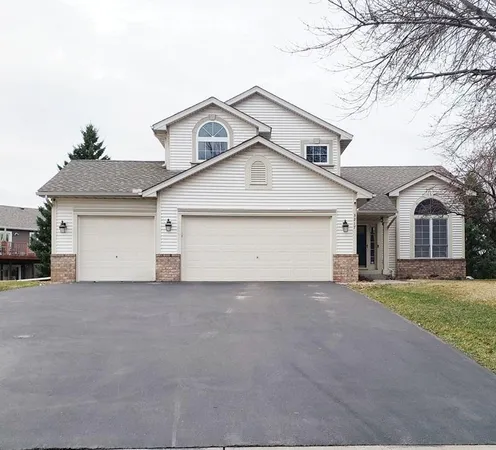 $475,000 | 3217 Meadowbrook Place, Woodbury, MN 55125