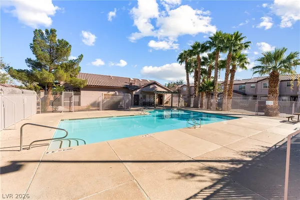 $1,900 | 2501 Sierra Bello Avenue, Unit 104, Las Vegas, NV 89106
