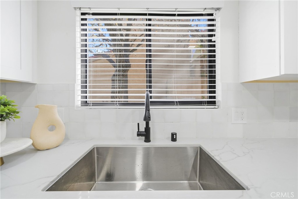 2714 Via Colina, Unit 12 Fullerton, CA 92835 - Photo 15 of 32